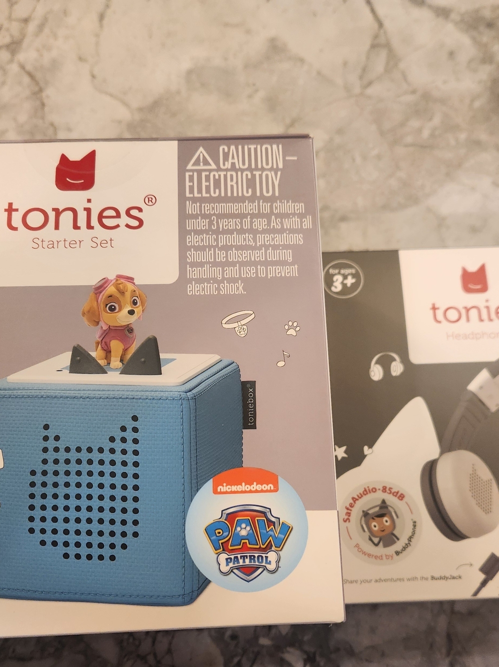 Paw Patrol Skye Tonie Starter Set with Headphones